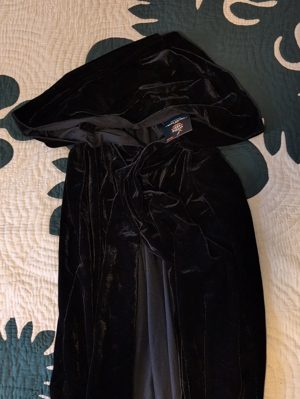 Kids Black Hooded Velvet Costume Cape - Halloween Cloak